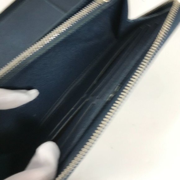 LOUIS VUITTON M30515 Taiga Zippy Organizer Travel Case Zip Around Long Wallet - Picture 12 of 14